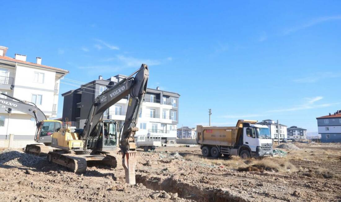 Aksaray Belediyesi, Aratol Mahallesinde yürütülen kanalizasyon hattı çalışması ile bölgenin