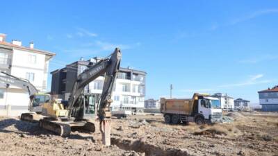 Aksaray Belediyesi, Aratol Mahallesinde yürütülen kanalizasyon hattı çalışması ile bölgenin