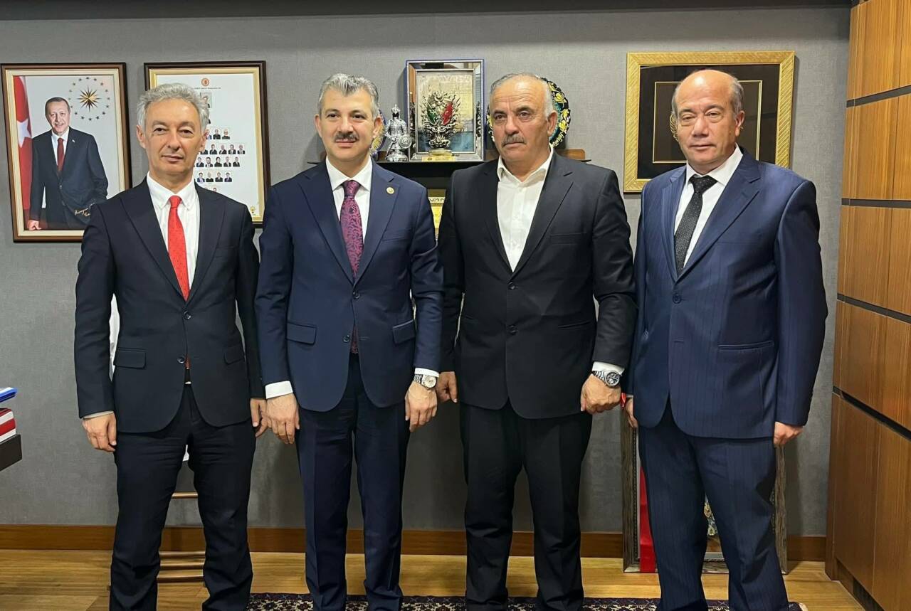 Yenikent Belediye Başkanı Ali Altınsoy, Eskil Belediye Başkanı Mustafa Zavlak