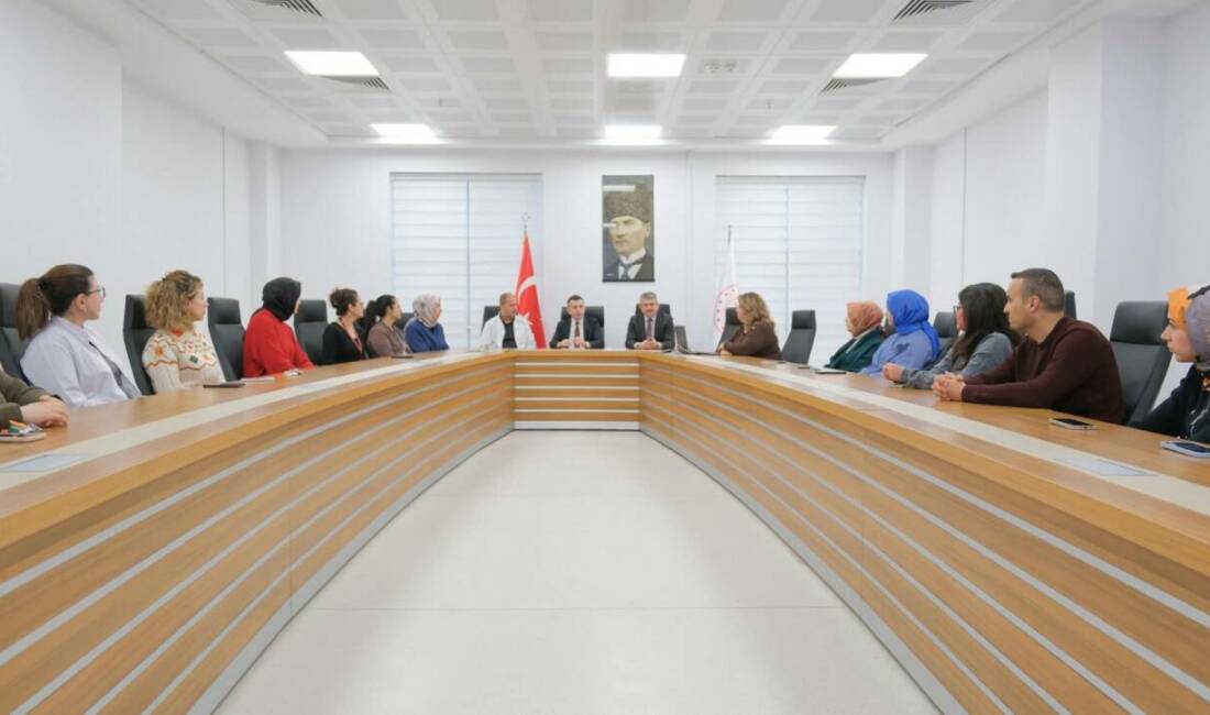 Aksaray Eğitim ve Araştırma Hastanesi ev sahipliğinde düzenlenen değerlendirme toplantısında,