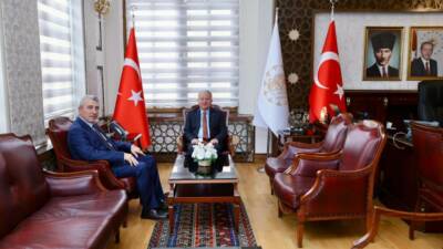 Aksaray Cumhuriyet Başsavcı Osman Köse, göreve yeni başlayan Aksaray Valisi