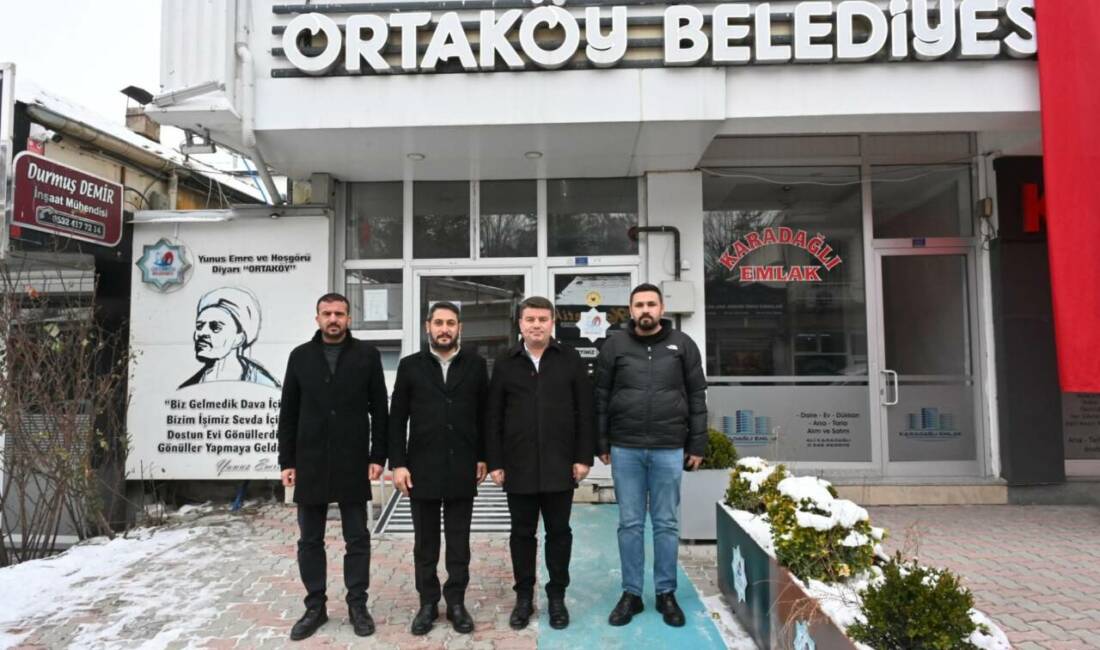 Aksaray Belediye Başkanı Evren Dinçer, Ortaköy Belediye Başkanı Ahmet Koyuncu’yu