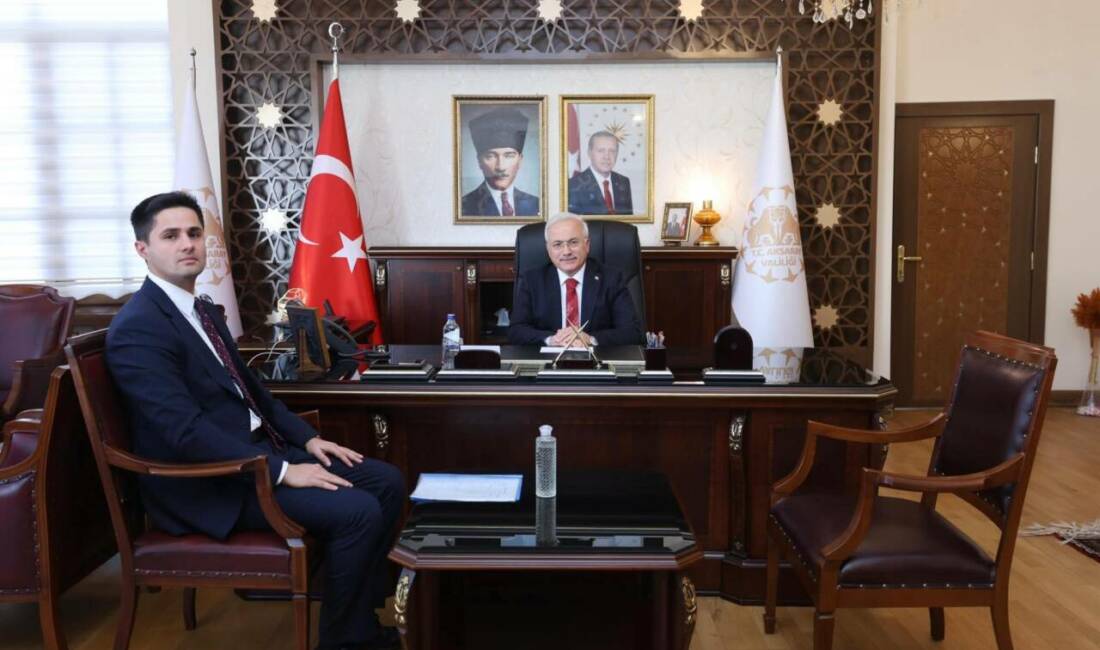 Aksaray Valisi Mehmet Ali Kumbuzoğlu, Eskil Kaymakamı Taha Soydaş ile