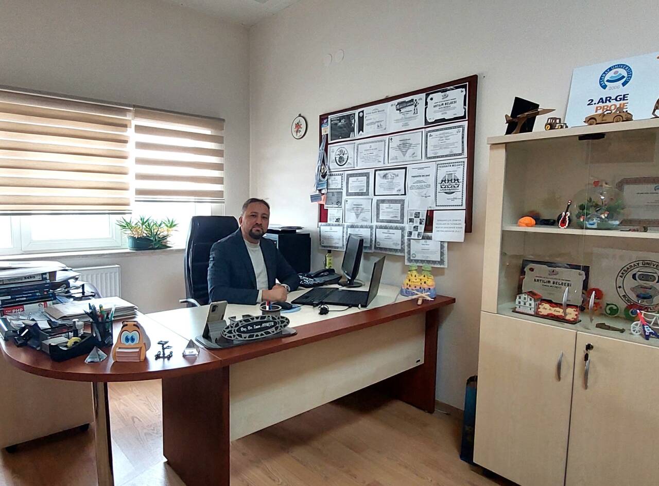 Aksaray Üniversitesi (ASÜ) Mühendislik Fakültesi Yazılım Mühendisliği Bölümü öğretim üyesi