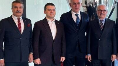 İstanbul Zabıta Daire Başkanı Metin Alper, TFF Başkanı İbrahim Ethem