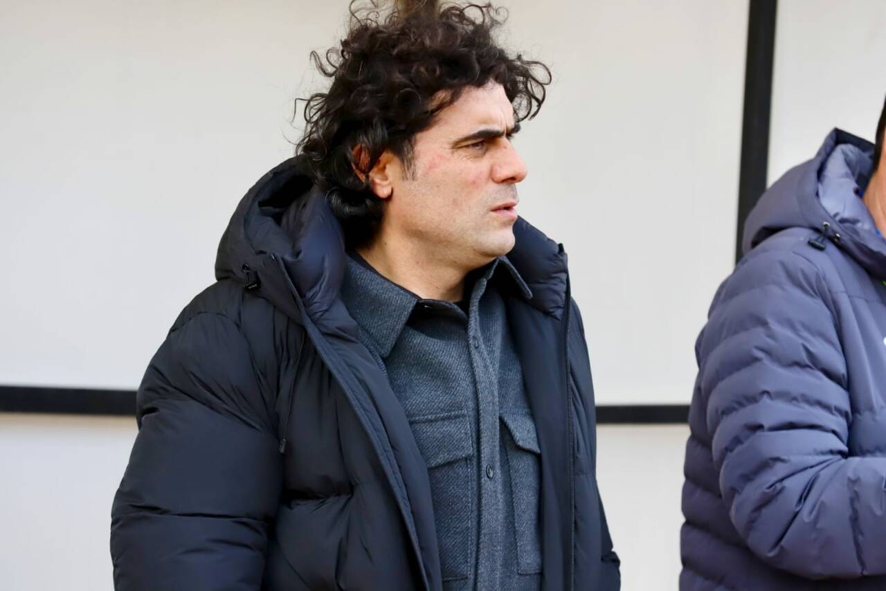 Aksarayspor Teknik Direktörü Serhat Gülpınar, sezona “enkaz” bir kadroyla başladıklarını