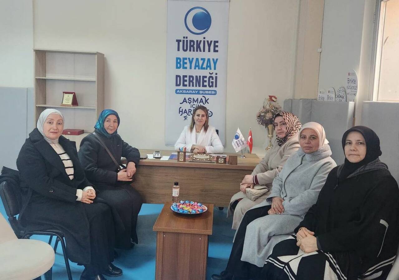 AK Parti Aksaray teşkilatı, Beyaz Ay Derneği Şube Başkanı Gül