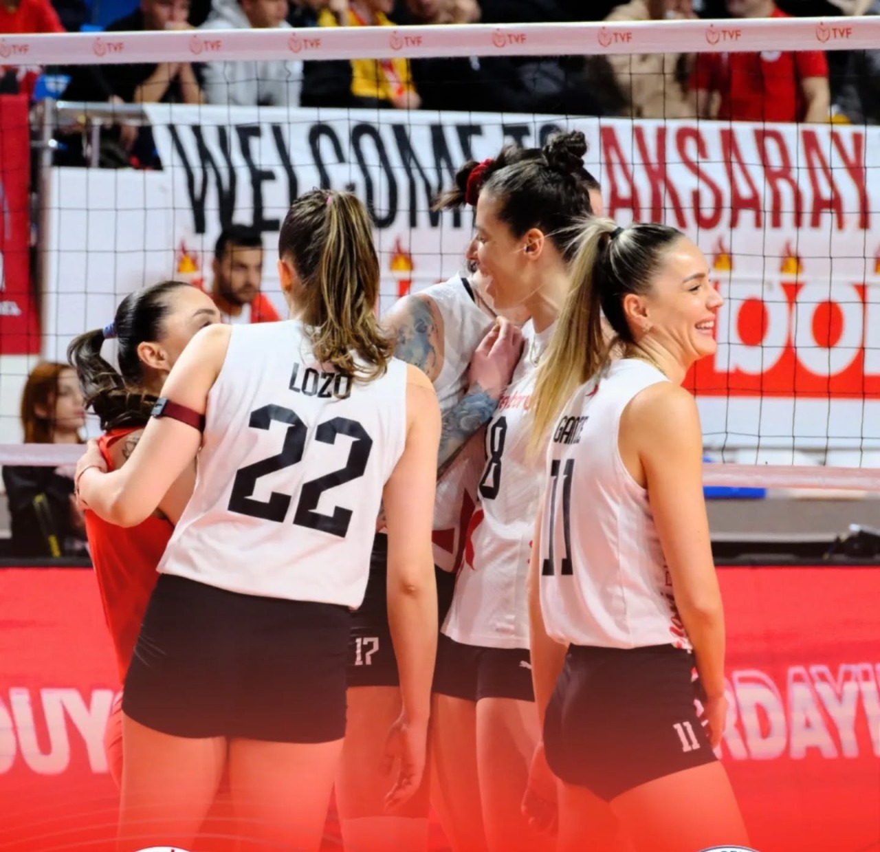 Türkiye Voleybol Federasyonu Vodafone Sultanlar Ligi 16. hafta karşılaşmasında temsilcimiz