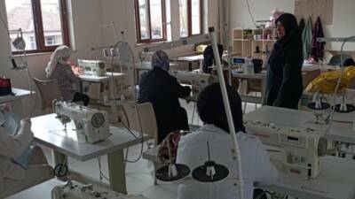 Ağaçören Şehit Ömer Görgülü Halk Eğitim Merkezi’nde açılan dekoratif örtü