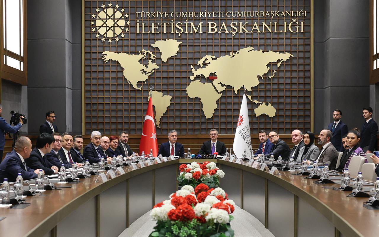 Cumhurbaşkanlığı İletişim Başkanlığı ev sahipliğinde, basın işletmelerinin kredi ve teminat