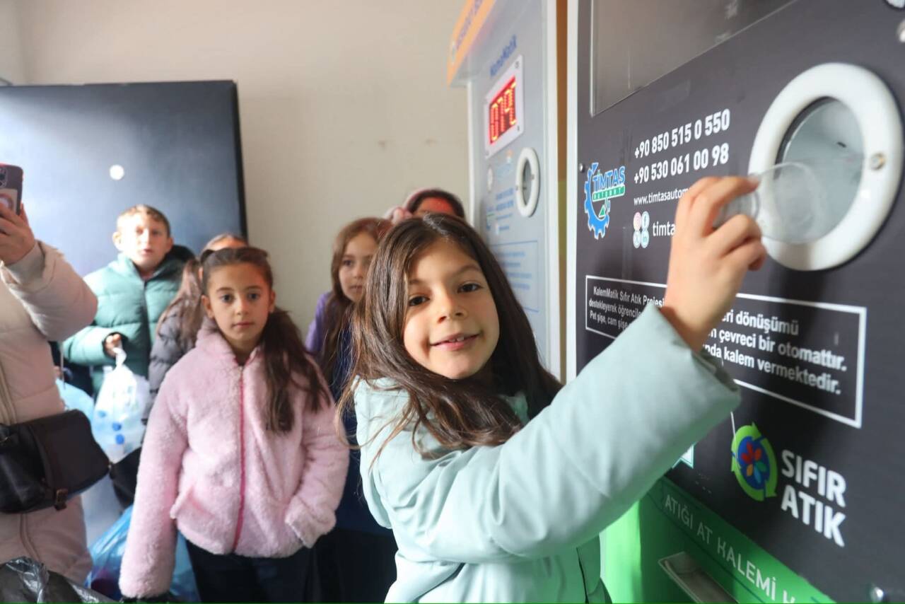 Milli Egemenlik İlkokulu öğrencileri, Aksaray Belediyesi tarafından hayata geçirilen Sıfır
