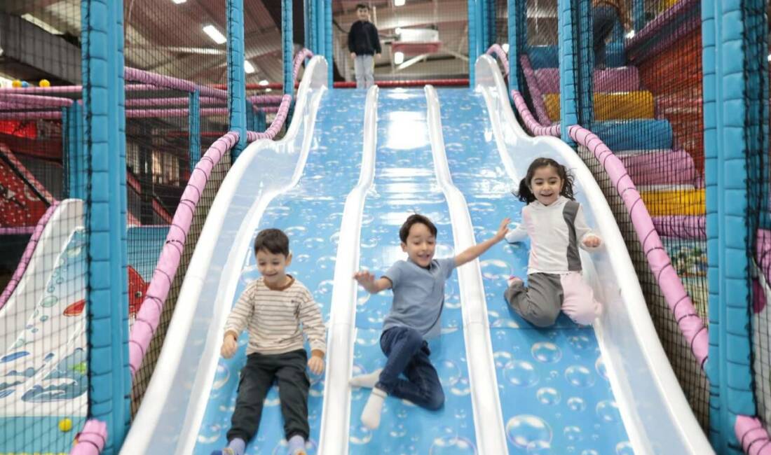 Aksaray Belediyesi tarafından hayata geçirilen Çocuk Eğlence Merkezi, oyun alanları