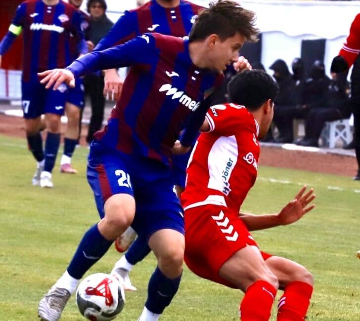 TFF 2. Lig Kırmızı Grup’ta Kuzeyboru 68 Aksaray Belediyespor, evinde