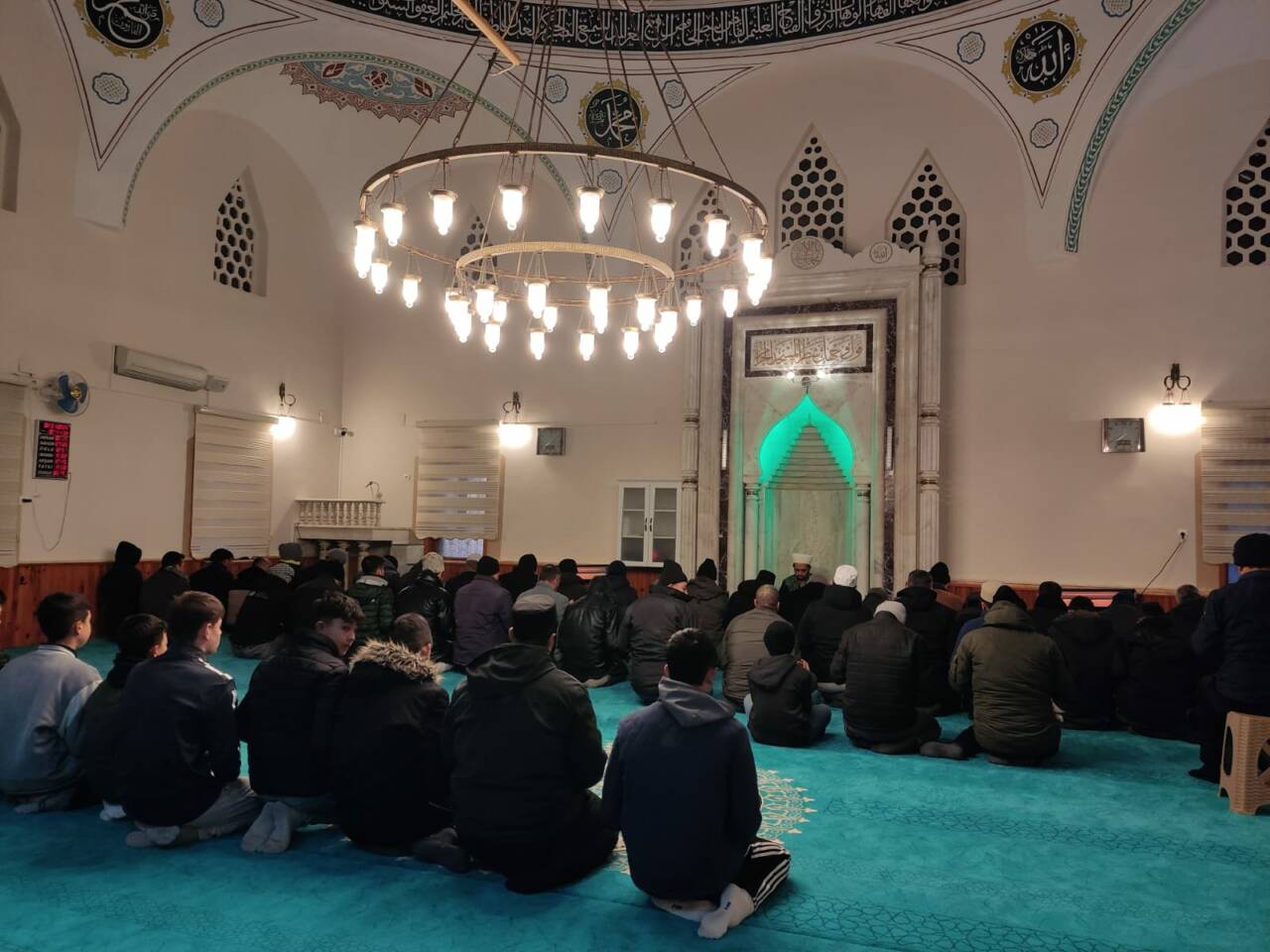 Eskil İlçe Müftüsü Seyit Böğet, “Sabah Namazı Buluşmaları” programı kapsamında
