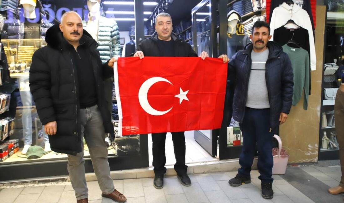 Türk Bayrağı’na yönelik gerçekleştirilen çirkin saldırının ardından Aksaray Belediyesi, milli