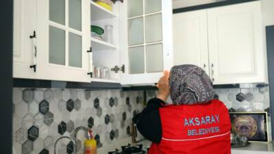 Aksaray Belediyesi, Evde Temizlik Hizmeti kapsamında yaşlı, engelli ve bakıma
