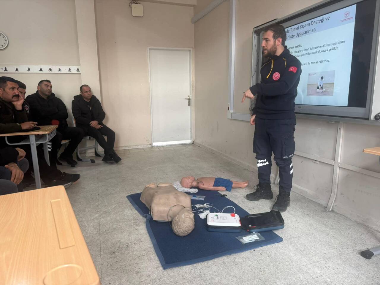 Eskil’de toplum sağlığını güçlendirmeye yönelik önemli bir eğitim programı hayata
