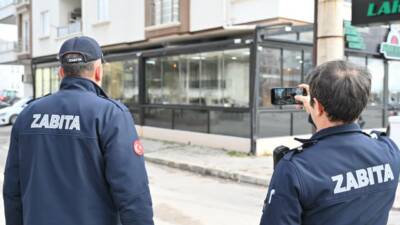 Zabıta Müdürlüğü ekipleri, şehir genelinde izinsiz olarak yapılan tente ve