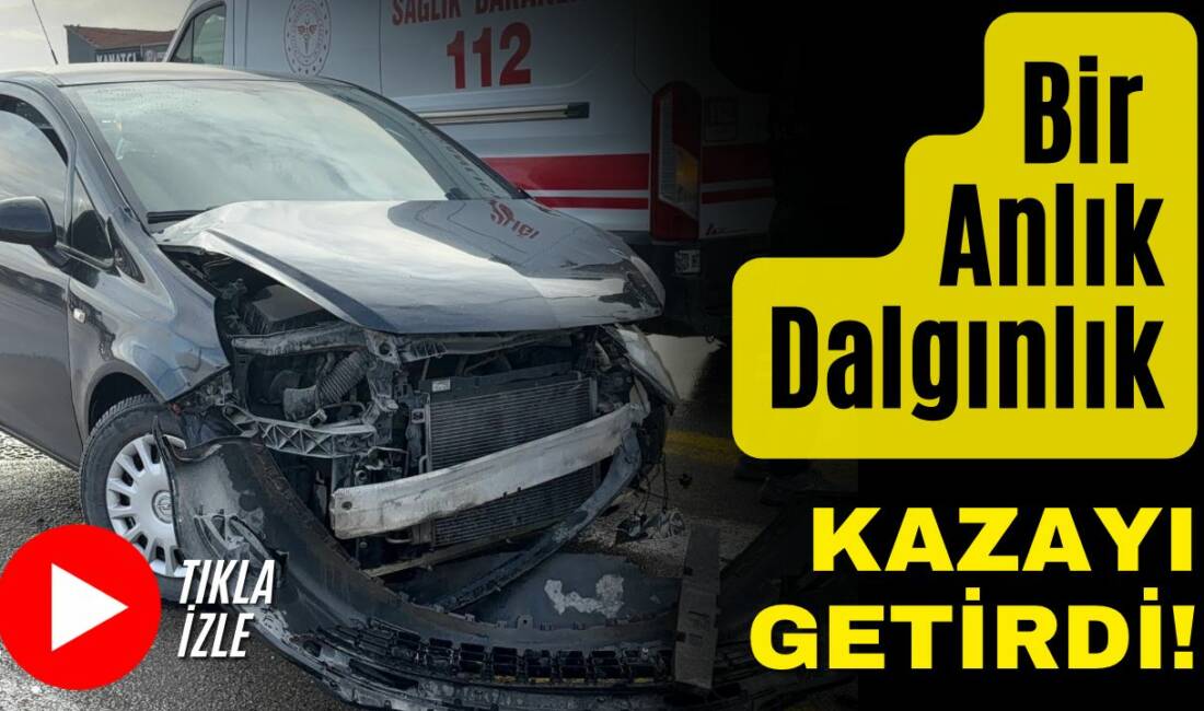 Aksaray Hacılar Harmanı Mahallesi’nde iki otomobilin çarpıştığı kazada maddi hasar
