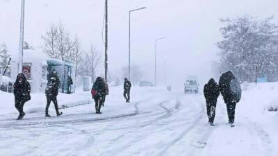 Meteoroloji, Aksaray ve doğu ilçeleri için yer yer kuvvetli kar