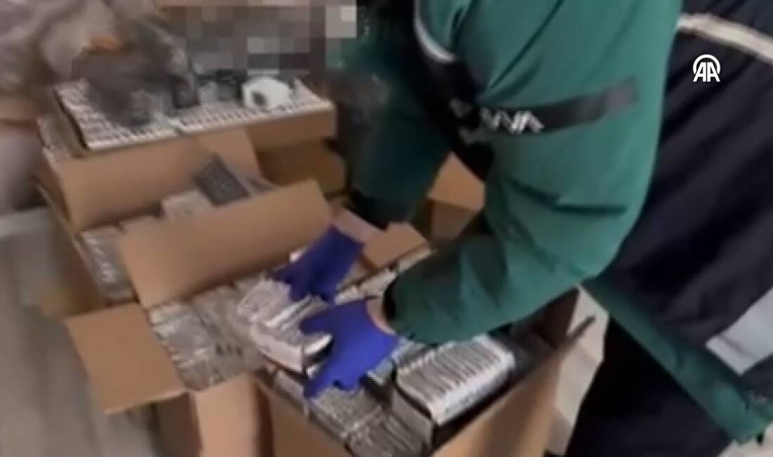 Kayseri'de İl Emniyet Müdürlüğü ekipleri tarafından 523 bin 600 makaron