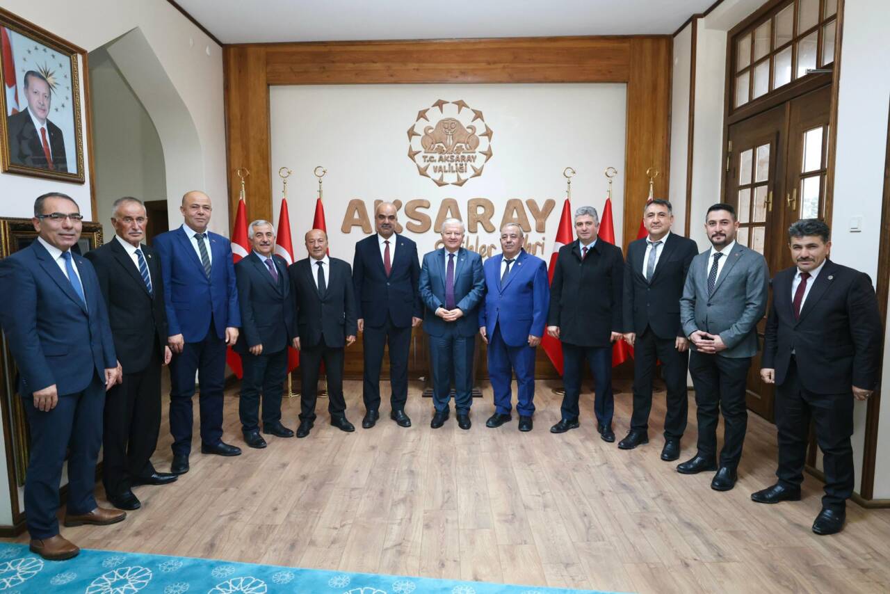 Aksaray’da MHP’li ilçe belde 10 belediye başkanı ve İl Başkanı