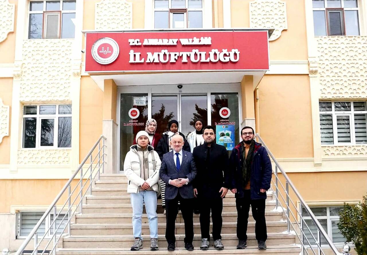 Aksaray’da öğrenim gören uluslararası öğrenciler, İl Müftüsü Veysel Işıldar’ı ziyaret