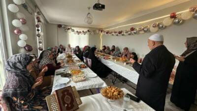 Aksaray İl Müftüsü Veysel Işıldar, “Öğrenci Günü Yardım Programı” kapsamında
