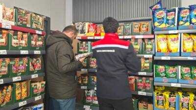Ortaköy Tarım ve Orman Müdürlüğü ekipleri, market, manav ve kafelerde