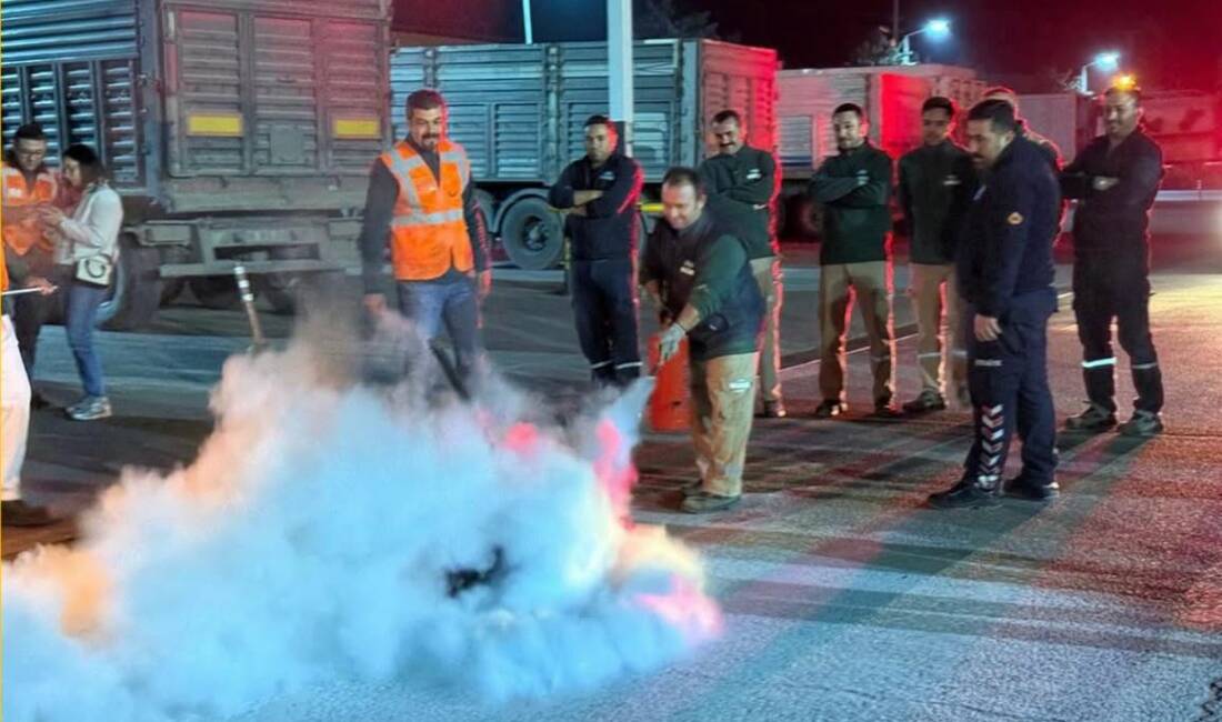 Aksaray Organize Sanayi Bölgesi’nde yapılan yangın tatbikatları sahada gerçeği hatırlattı;