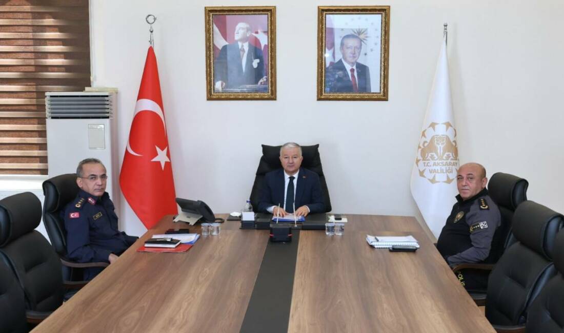 Aksaray Valisi Murat Duru, İçişleri Bakanı Ali Yerlikaya’nın başkanlığında 81