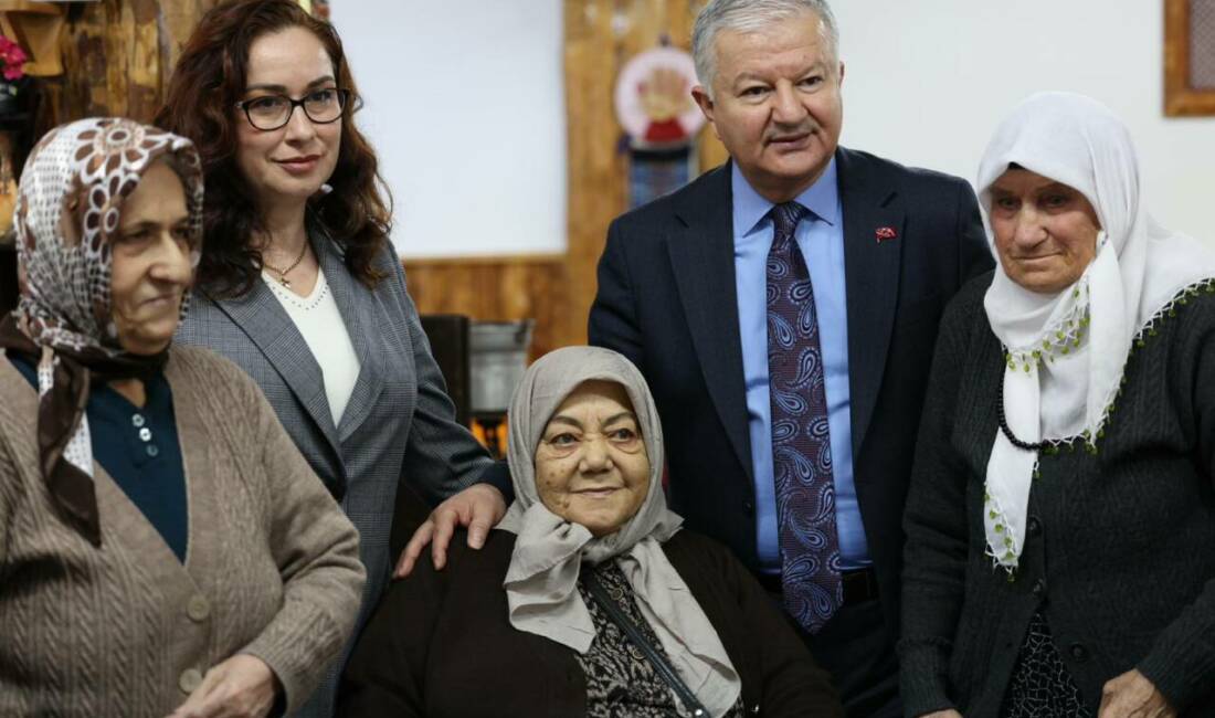 Aksaray Valisi Murat Duru ve eşi Elif Duru, A. Kadir