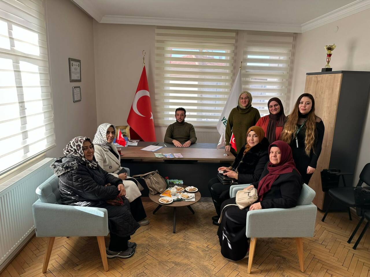 AK Parti Aksaray İl Kadın Kolları Başkanı Sultan Billur, teşkilat