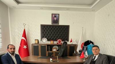 Sultanhanı Belediye Başkanı Fahri Solak, İlçe Müftülüğünü ziyaret ederek İlçe