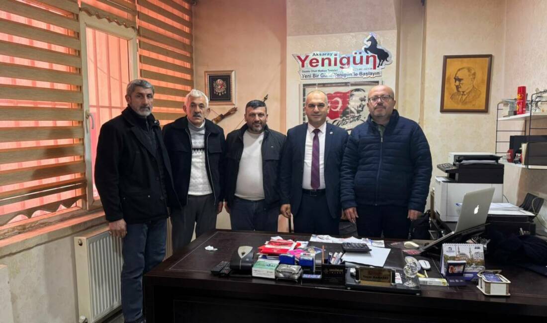 Esnaf Odası Başkanı Murat Tekin, yönetimiyle ziyaret ettiği gazetemizde, esnafın