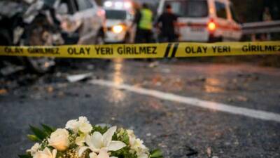 Ankara’nın Çankaya ilçesinde otomobilin çarptığı 14 yaşındaki kız çocuğu hayatını