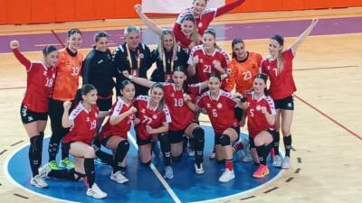 Kadınlar 1. Ligi’nde şampiyonluk hedefiyle ilerleyen Aksaray Belediyespor, Polatlı Belediyespor’u