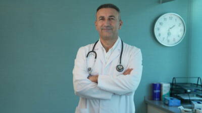 İç Hastalıkları ve Nefroloji Uzmanı Prof. Dr. Şehmus Özmen, böbrek