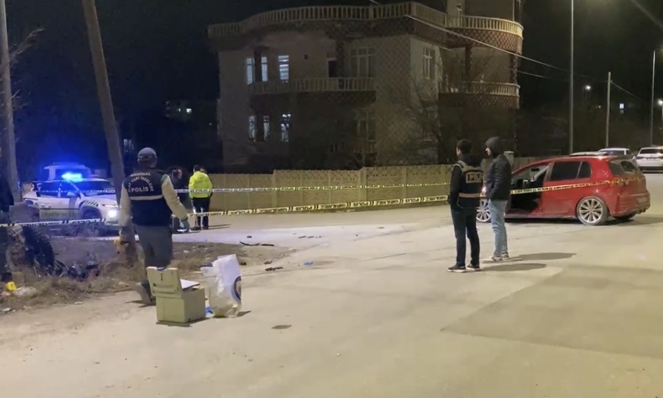 Yozgat'ın Sorgun ilçesinde otomobil ile motosikletin çarpışması sonucu 1 kişi