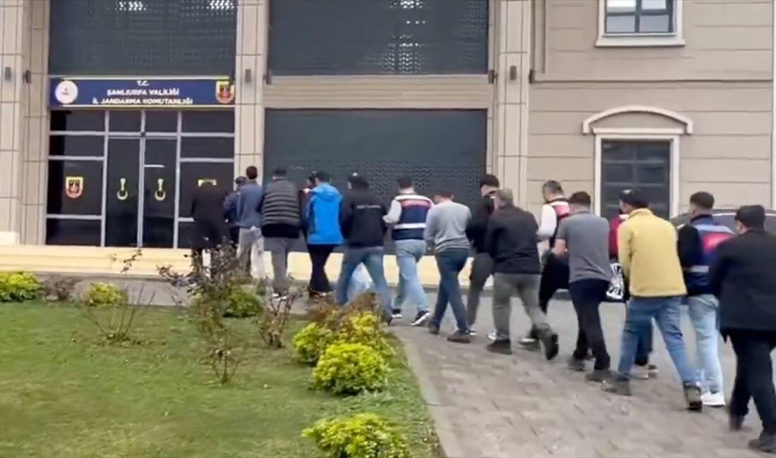 Jandarma Genel Komutanlığınca 12 ilde nitelikli dolandırıcılık, banka veya kredi