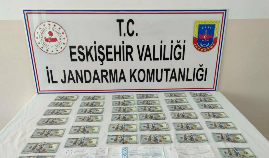 Eskişehir'in Sarıcakaya ilçesinde jandarma ekiplerince düzenlenen tefecilik operasyonunda bir zanlı