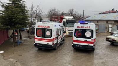 Nevşehir'in Acıgöl ilçesinde sobadan sızan karbonmonoksit gazından zehirlenen anne, baba