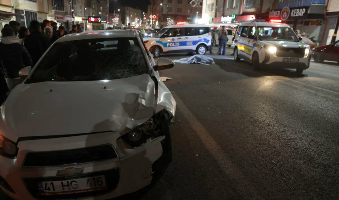 Sivas'ta dün teravihe giderken otomobilin çarpması sonucu kayınvalidenin öldüğü kazada