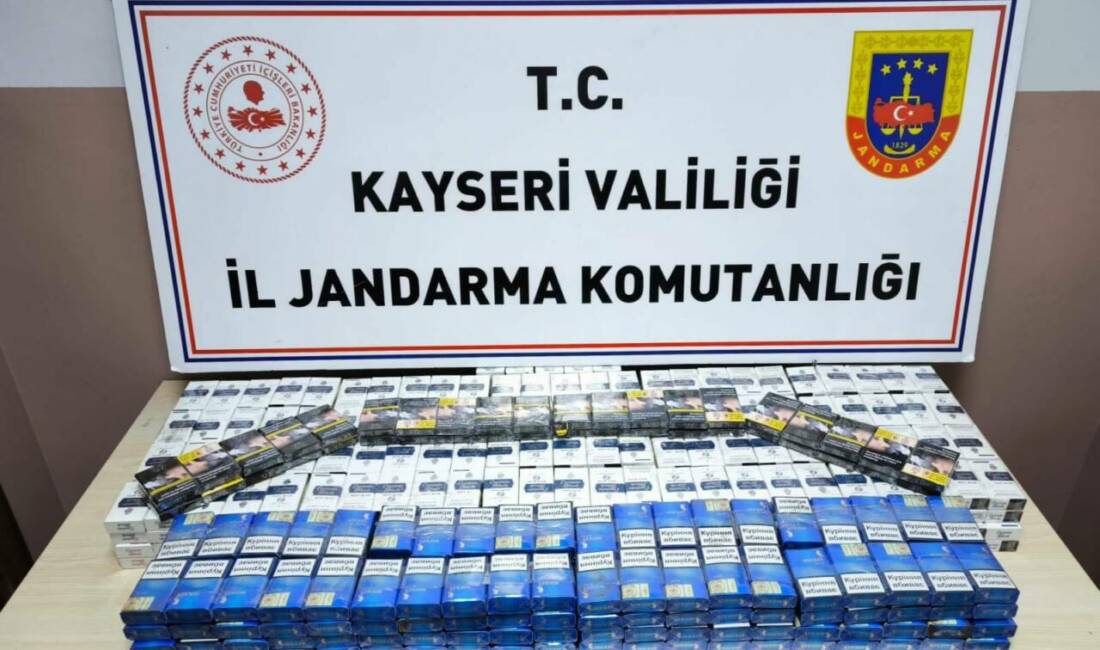 Kayseri'de bir tırda yapılan aramada 619 paket bandrolsüz kaçak sigara