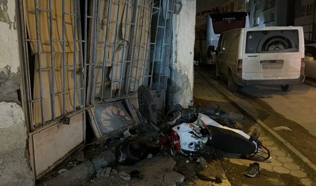  Eskişehir'in Tepebaşı ilçesinde, bir motosikletin yayaya çarpması sonucunda meydana gelen