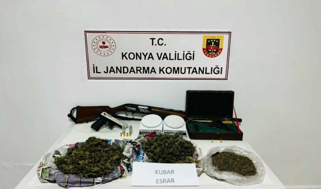Konya'da 15 günde gerçekleştirilen 30 operasyonda çok sayıda uyuşturucu madde