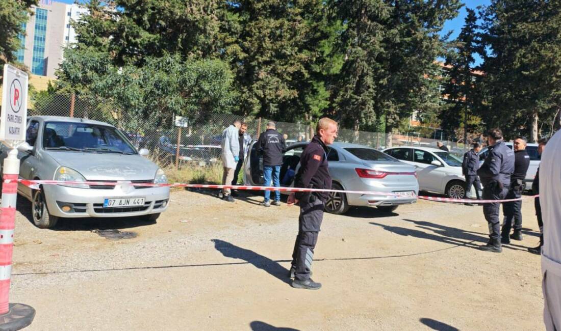  Antalya'da 32 yaşındaki hastane personeli, vardiya değişimi sonrası otomobilinin içerisinde