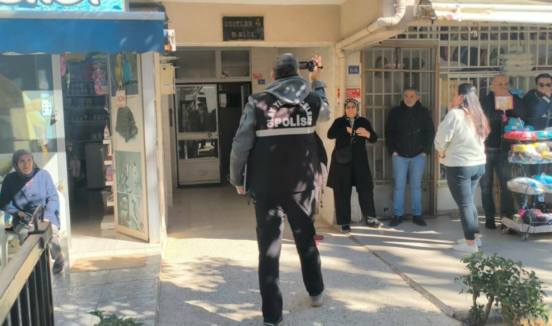 Antalya'da bir şahıs önce birlikte yaşadığı kadını tabancayla öldürdü, ardından