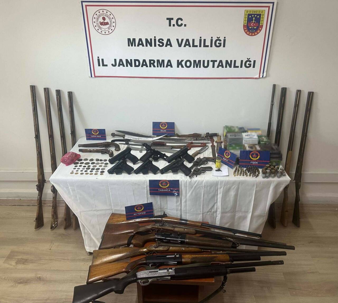  Manisa İl Jandarma Komutanlığı KOM Şube Müdürlüğü ekipleri tarafından bir