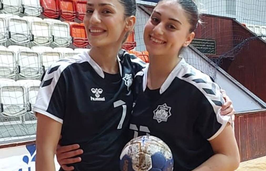 Aksaray Belediyespor Hentbol Takımı, İzmir BŞB Spor karşılaşmasında etkili hücum